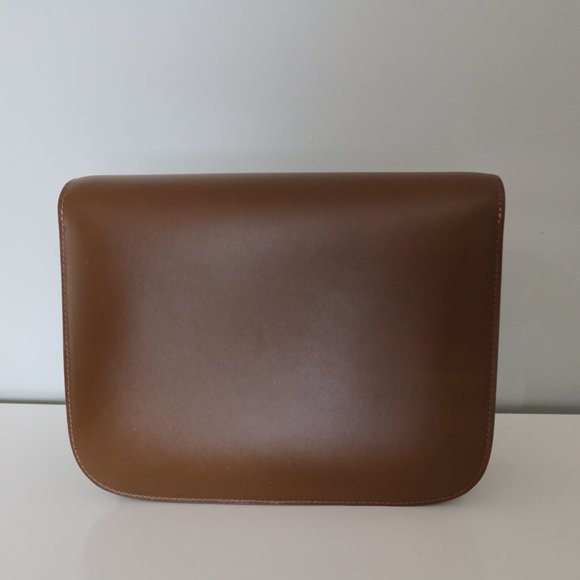 Brand New CELINE Medium Classic in Box Calfskin - Picture 2 of 12